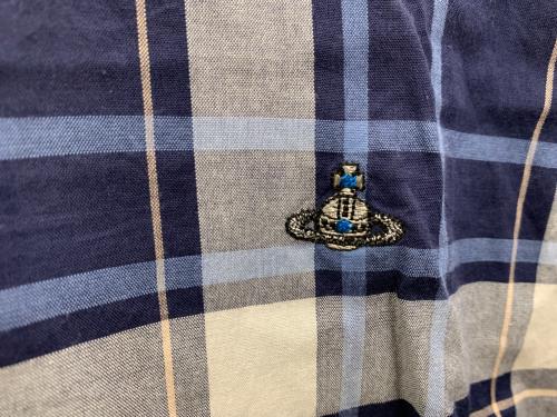 Vivienne Westwood man（ヴィヴィアン ウェストウッド マン）Vivienne Westwood man (ヴィヴィアン ウェストウッド マン) チェックシャツ ブルー サイズ:46の古着・服飾アイテム