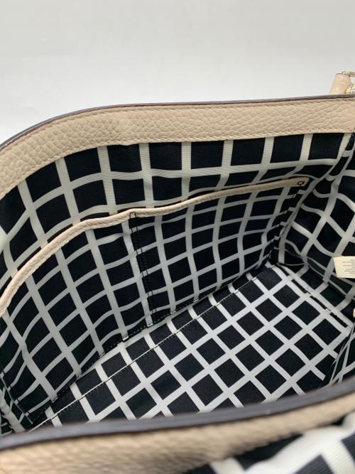 Kate Spade（ケイトスペード）Kate Spade (ケイトスペード) 2WAYバッグ ベージュの古着・服飾アイテム