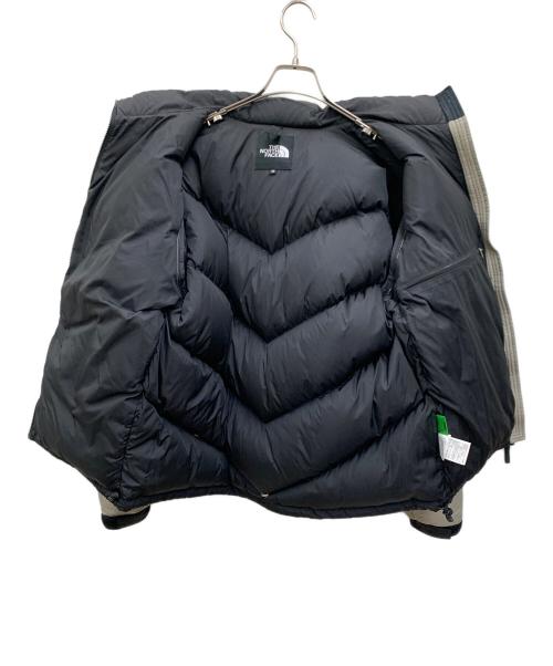 THE NORTH FACE（ザ ノース フェイス）THE NORTH FACE (ザ ノース フェイス) ダウンジャケット ライトグレー×ブラック サイズ:Mの古着・服飾アイテム