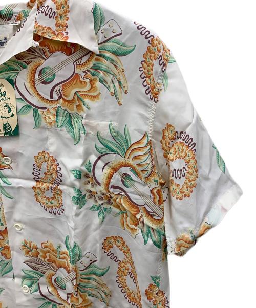 Sun Surf（サンサーフ）SUN SURF (サンサーフ) アロハシャツ アイボリー サイズ:XLの古着・服飾アイテム