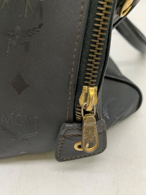 MCM（エムシーエム）MCM (エムシーエム) ミニボストンバッグ ブラックの古着・服飾アイテム