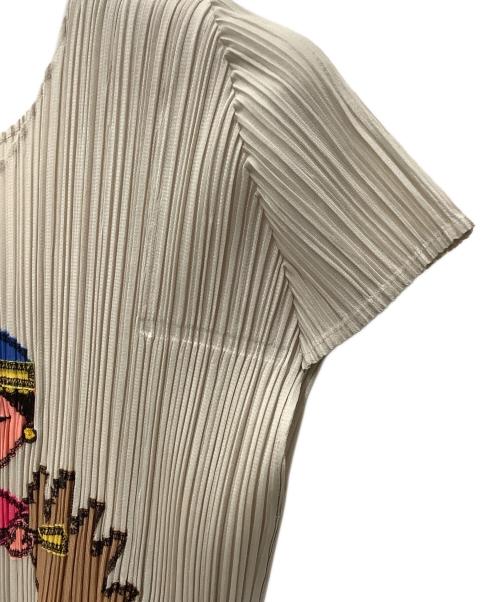 PLEATS PLEASE ISSEY MIYAKE（プリーツプリーズ イッセイミヤケ）PLEATS PLEASE ISSEY MIYAKE (プリーツプリーズ イッセイミヤケ) ■プリーツカットソー ベージュ サイズ:3の古着・服飾アイテム