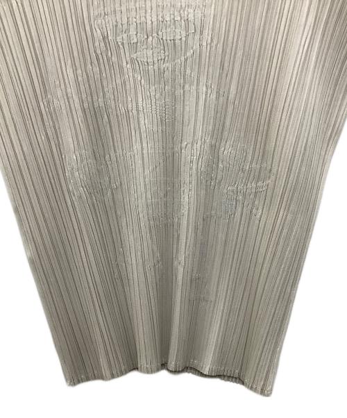 PLEATS PLEASE ISSEY MIYAKE（プリーツプリーズ イッセイミヤケ）PLEATS PLEASE ISSEY MIYAKE (プリーツプリーズ イッセイミヤケ) ■プリーツカットソー ベージュ サイズ:3の古着・服飾アイテム