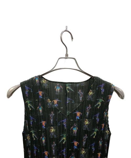 PLEATS PLEASE ISSEY MIYAKE（プリーツプリーズ イッセイミヤケ）PLEATS PLEASE ISSEY MIYAKE (プリーツプリーズ イッセイミヤケ) ■スポーツアスリートプリーツワンピース オリーブ サイズ:3の古着・服飾アイテム