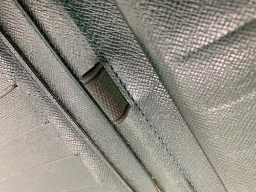 LOUIS VUITTON（ルイ ヴィトン）LOUIS VUITTON (ルイ ヴィトン) 長財布 グリーンの古着・服飾アイテム