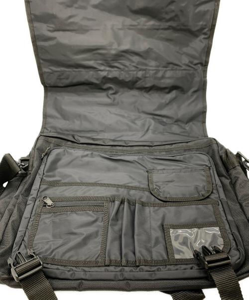 DOLCE & GABBANA（ドルチェ＆ガッバーナ）DOLCE & GABBANA (ドルチェ＆ガッバーナ) メッセンジャーバッグ ブラックの古着・服飾アイテム