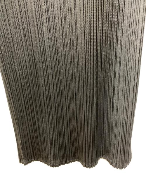 PLEATS PLEASE ISSEY MIYAKE（プリーツプリーズ イッセイミヤケ）PLEATS PLEASE ISSEY MIYAKE (プリーツプリーズ イッセイミヤケ) ■プリーツパンツ ブラックの古着・服飾アイテム