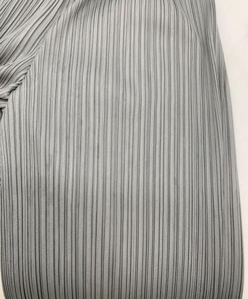 PLEATS PLEASE ISSEY MIYAKE（プリーツプリーズ イッセイミヤケ）PLEATS PLEASE ISSEY MIYAKE (プリーツプリーズ イッセイミヤケ) プリーツパンツ オリーブの古着・服飾アイテム