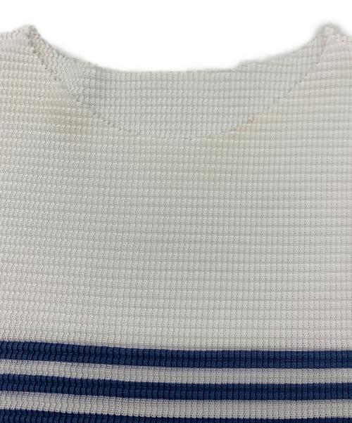 me ISSEY MIYAKE（ミーイッセイ ミヤケ）me ISSEY MIYAKE (ミーイッセイ ミヤケ) ■ノースリーブプリーツカットソー ホワイト×ブルー サイズ:ーの古着・服飾アイテム