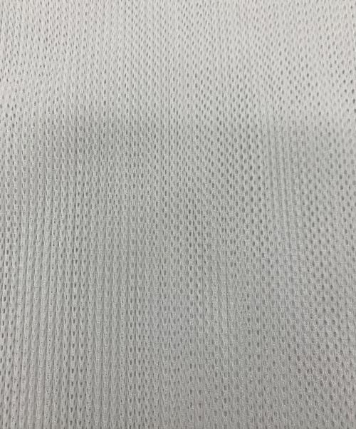 PLEATS PLEASE ISSEY MIYAKE（プリーツプリーズ イッセイミヤケ）PLEATS PLEASE ISSEY MIYAKE (プリーツプリーズ イッセイミヤケ) ノースリーブメッシュカットソー ホワイト サイズ:3の古着・服飾アイテム