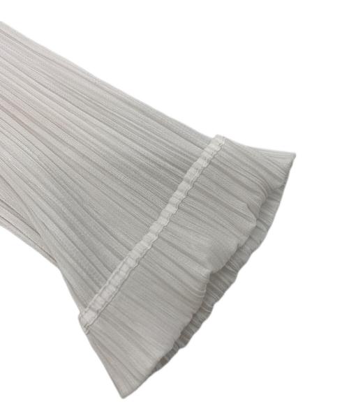 PLEATS PLEASE ISSEY MIYAKE（プリーツプリーズ イッセイミヤケ）PLEATS PLEASE ISSEY MIYAKE (プリーツプリーズ イッセイミヤケ) ■プリーツブラウス ホワイト サイズ:3の古着・服飾アイテム