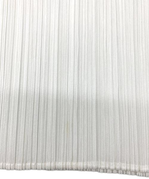 PLEATS PLEASE ISSEY MIYAKE（プリーツプリーズ イッセイミヤケ）PLEATS PLEASE ISSEY MIYAKE (プリーツプリーズ イッセイミヤケ) プリーツカットソー ホワイト サイズ:3の古着・服飾アイテム