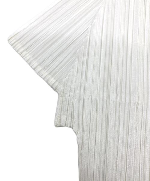 PLEATS PLEASE ISSEY MIYAKE（プリーツプリーズ イッセイミヤケ）PLEATS PLEASE ISSEY MIYAKE (プリーツプリーズ イッセイミヤケ) プリーツカットソー ホワイト サイズ:3の古着・服飾アイテム
