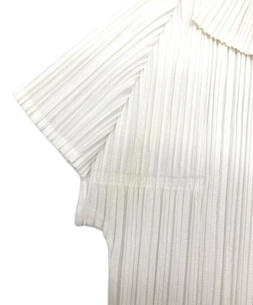 PLEATS PLEASE ISSEY MIYAKE（プリーツプリーズ イッセイミヤケ）PLEATS PLEASE ISSEY MIYAKE (プリーツプリーズ イッセイミヤケ) プリーツカットソー ホワイト サイズ:3の古着・服飾アイテム