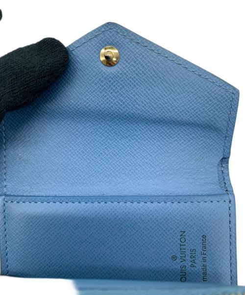 LOUIS VUITTON（ルイ ヴィトン）LOUIS VUITTON (ルイ ヴィトン) 3つ折り財布　ダミエ・アズール ポルトフォイユ・ゾエ スカイブルー×ホワイトの古着・服飾アイテム
