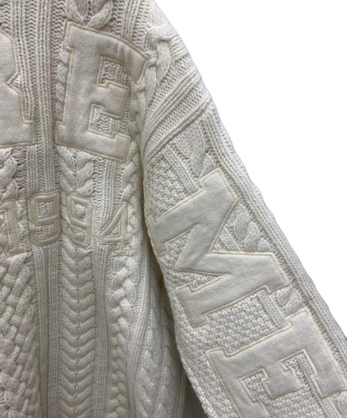 SUPREME（シュプリーム）Supreme (シュプリーム) Applique Cable Knit Sweater アイボリー サイズ:XLの古着・服飾アイテム