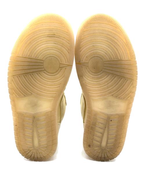 NIKE（ナイキ）NIKE (ナイキ) スニーカー ベージュ サイズ:27の古着・服飾アイテム