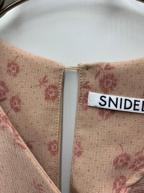 Snidel（スナイデル）Snidel (スナイデル) ワンピース ベージュ サイズ:FREEの古着・服飾アイテム