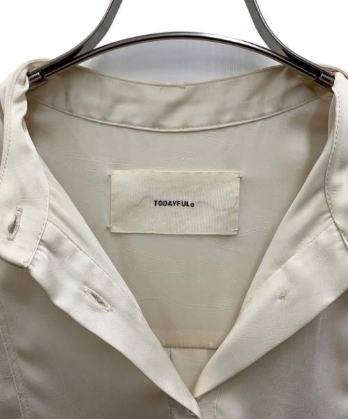 TODAYFUL（トゥデイフル）TODAYFUL (トゥデイフル) サテンドレスブラウス ホワイト サイズ:FREEの古着・服飾アイテム