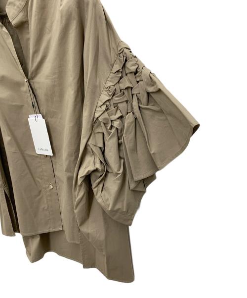 Lallia Mu（ラリア ムー）Lallia Mu (ラリア ムー) シャツブラウス オリーブ サイズ:38 未使用品の古着・服飾アイテム