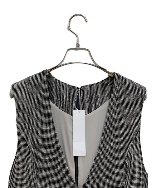 SHENERY（シーナリー）SHENERY (シーナリー) ノースリーブワンピース ブラック×ベージュ サイズ:36 未使用品の古着・服飾アイテム