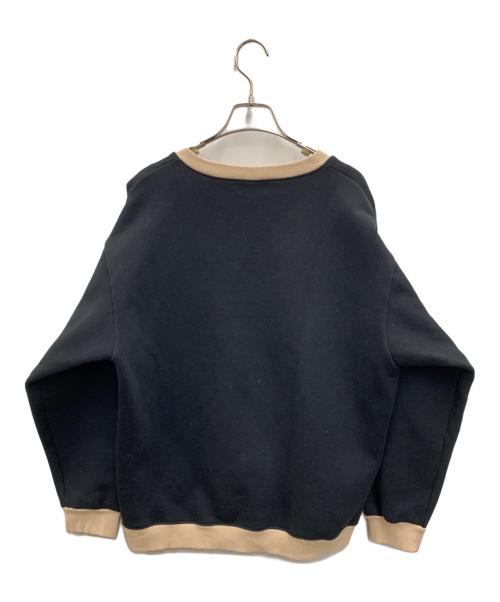 muahmuah（ムーアムーア）muahmuah (ムーアムーア) ラインコンビVネックスウェットシャツ ブラック×ベージュ サイズ:FREEの古着・服飾アイテム