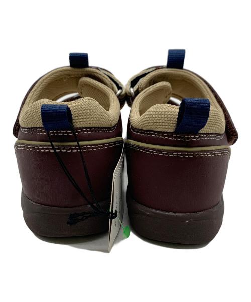 BURBERRY LONDON（バーバリーロンドン）BURBERRY LONDON (バーバリーロンドン) ストラップサンダル ブラウン×ベージュ サイズ:19.0 未使用品の古着・服飾アイテム