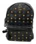 MCM（エムシーエム）の古着「スタッズリュック」｜ブラック