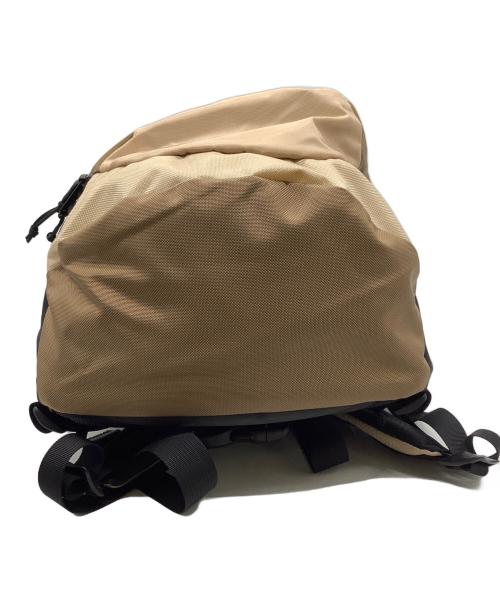 ARC'TERYX（アークテリクス）ARC'TERYX (アークテリクス) BEAMS (ビームス) デイパック ベージュ 未使用品の古着・服飾アイテム