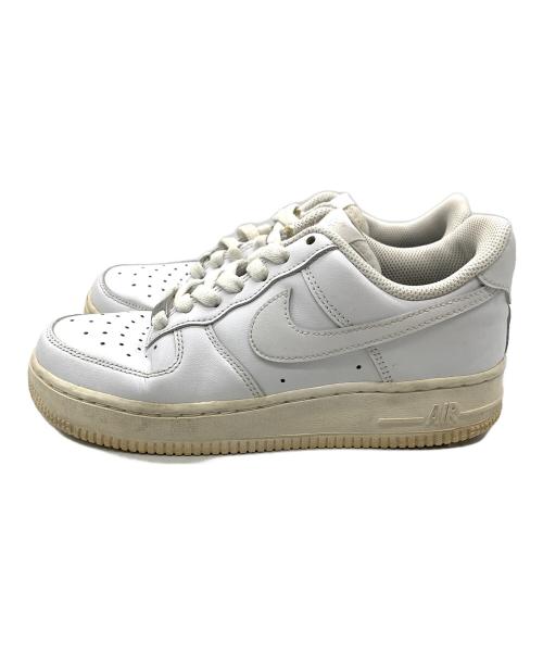 NIKE（ナイキ）NIKE (ナイキ) スニーカー ホワイト サイズ:23の古着・服飾アイテム