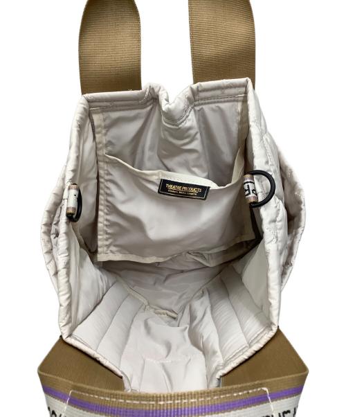THEATRE PRODUCTS（シアタープロダクツ）THEATRE PRODUCTS (シアタープロダクツ) 2WAYキルティングバッグ ホワイト 未使用品の古着・服飾アイテム