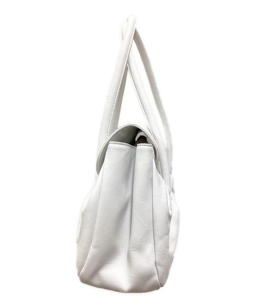 KITAMURA（キタムラ）KITAMURA (キタムラ) レザーハンドバッグ ホワイトの古着・服飾アイテム