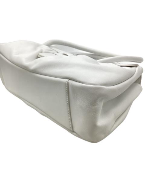 KITAMURA（キタムラ）KITAMURA (キタムラ) レザーハンドバッグ ホワイトの古着・服飾アイテム