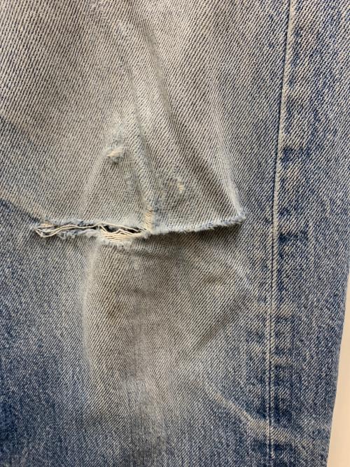 LEVI'S（リーバイス）LEVI'S (リーバイス) ダメージデニムパンツ インディゴ サイズ:W32の古着・服飾アイテム