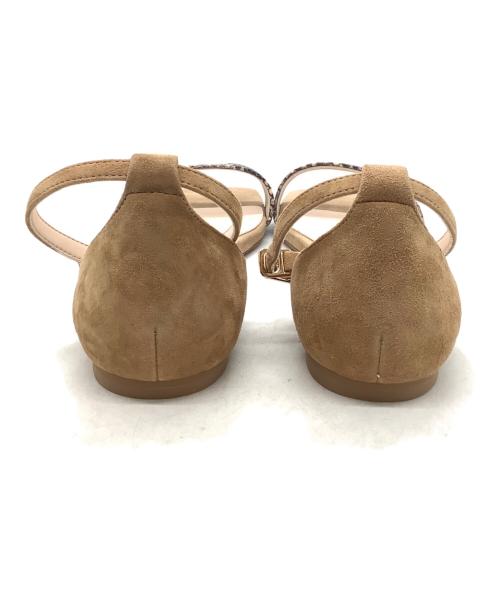 VIOLA&EMMA（ヴィオラアンドエマ）VIOLA&EMMA (ヴィオラアンドエマ) アンクルストラップサンダル ベージュ サイズ:23.0の古着・服飾アイテム