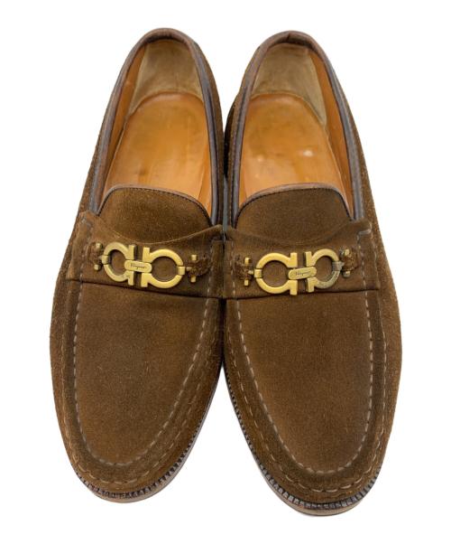 Salvatore Ferragamo（サルヴァトーレ フェラガモ）Salvatore Ferragamo (サルヴァトーレ フェラガモ) スウェードローファー ブラウン サイズ:25の古着・服飾アイテム
