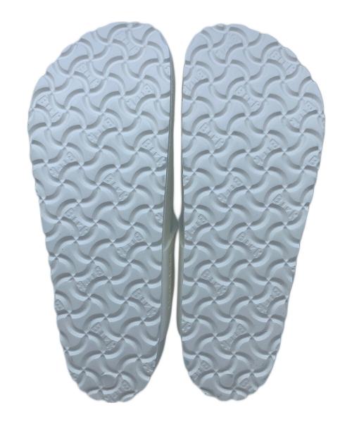 BIRKENSTOCK（ビルケンシュトック）BIRKENSTOCK (ビルケンシュトック) サンダル ホワイト サイズ:25 未使用品の古着・服飾アイテム