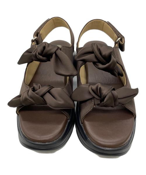 Gready Brilliant（グレディ ブリリアン）Gready Brilliant (グレディ ブリリアン) ストラップサンダル ブラウン サイズ:36 未使用品の古着・服飾アイテム