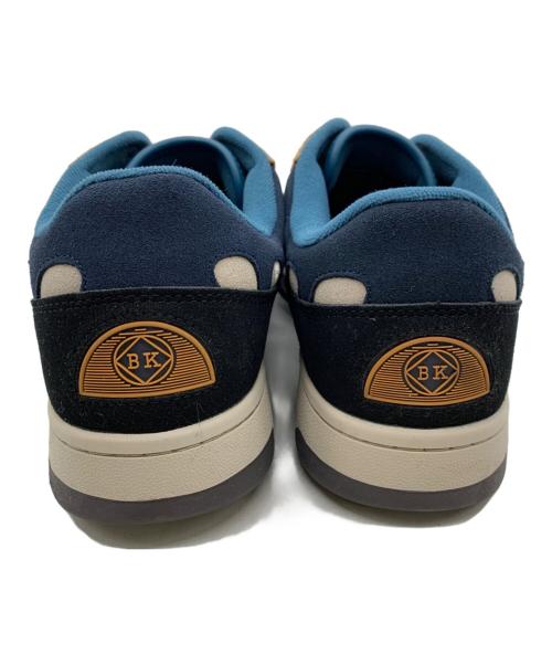 BRITISH KNIGHTS（ブリティッシュクナイト）BRITISH KNIGHTS (ブリティッシュクナイト) ローカットスニーカー ブルー サイズ:28.5の古着・服飾アイテム