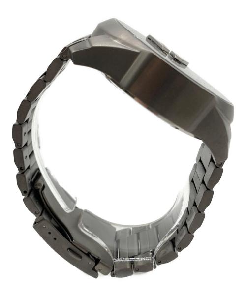 DIESEL（ディーゼル）DIESEL (ディーゼル) 腕時計 グレーの古着・服飾アイテム