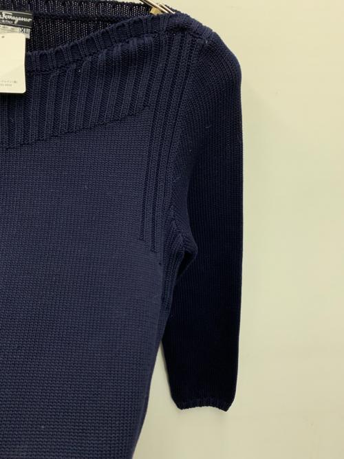 Salvatore Ferragamo（サルヴァトーレ フェラガモ）Salvatore Ferragamo (サルヴァトーレ フェラガモ) ニット ネイビー サイズ:XL 未使用品の古着・服飾アイテム