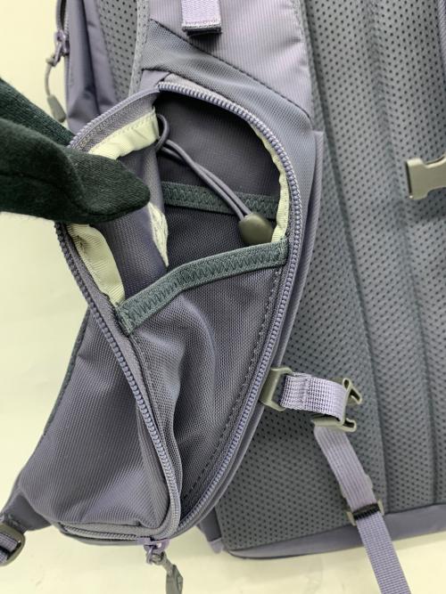 mont-bell（モンベル）mont-bell (モンベル) リュック　NUPURI PACK 25 ネイビーの古着・服飾アイテム