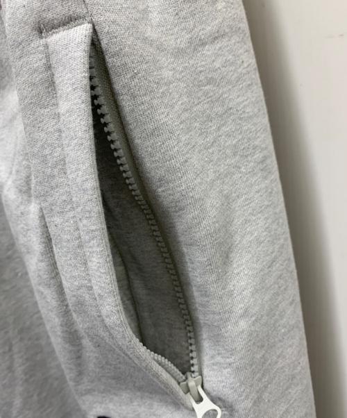 NIKE（ナイキ）NIKE (ナイキ) stussy (ステューシー) スウェットパンツ ライトグレー サイズ:XL 未使用品の古着・服飾アイテム