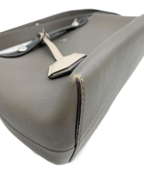 FENDI（フェンディ）FENDI (フェンディ) 2WAYバッグ グレーの古着・服飾アイテム