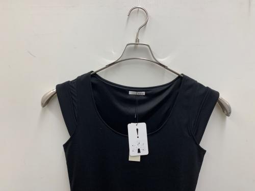 Resexxy（リゼクシー）Resexxy (リゼクシー) ノースリーブワンピース ブラック サイズ:FREE 未使用品の古着・服飾アイテム