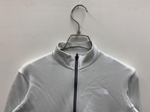 THE NORTH FACE（ザ ノース フェイス）THE NORTH FACE (ザ ノース フェイス) ハーフジップカットソー ホワイト サイズ:Sの古着・服飾アイテム