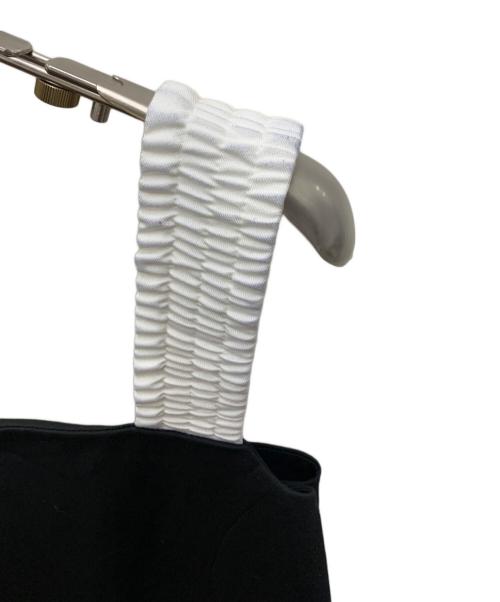 OIOI CORECOTION（オイオイ コレクション）OIOI CORECOTION (オイオイ コレクション) ノースリーブワンピース ブラック サイズ:FREE 未使用品の古着・服飾アイテム