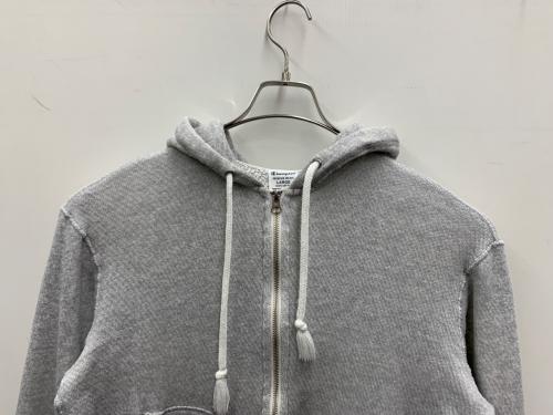 Champion（チャンピオン）Champion (チャンピオン) ジップパーカー グレー サイズ:Lの古着・服飾アイテム