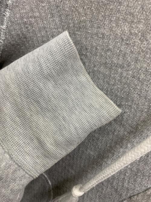 Champion（チャンピオン）Champion (チャンピオン) ジップパーカー グレー サイズ:Lの古着・服飾アイテム