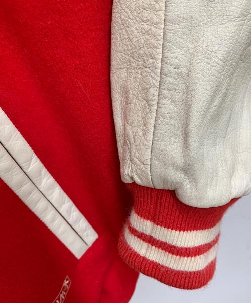 DESCENTE（デサント）DESCENTE (デサント) スタジャン レッド×アイボリーの古着・服飾アイテム